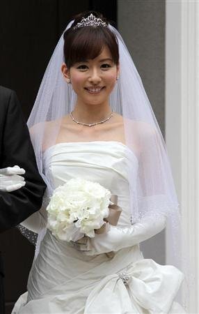 結婚しちゃったらちょっとショックな女子アナ キャスター お天気お姉さ Yahoo 知恵袋