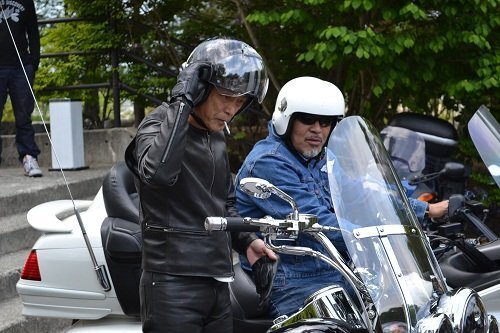 俳優岩城滉一さんについて - バイクフリークで知られる俳優岩城滉一さんですが、... - Yahoo!知恵袋