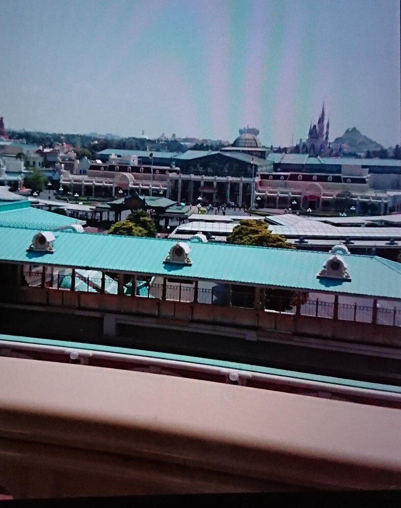 ディズニーランドホテルに詳しい方 部屋位置やパークの見え方など教えて下 Yahoo 知恵袋