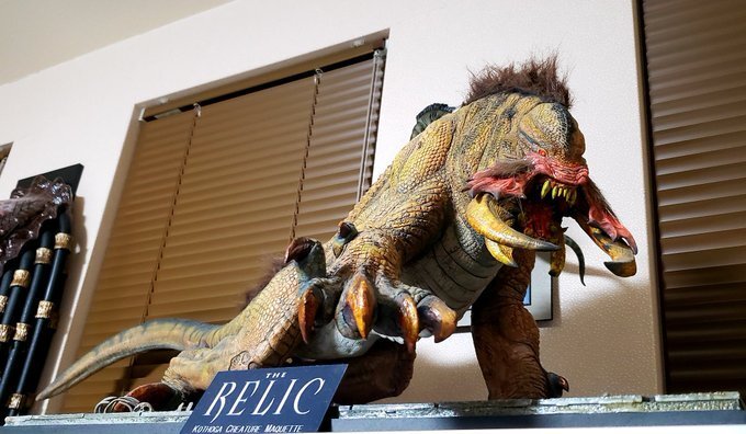 映画 レリック に登場するモンスターのデザインは秀逸ですか 秀逸 Yahoo 知恵袋