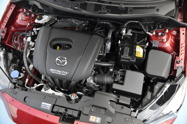 マツダ車についてロングノーズで４気筒がスカスカで入っているだ Yahoo 知恵袋