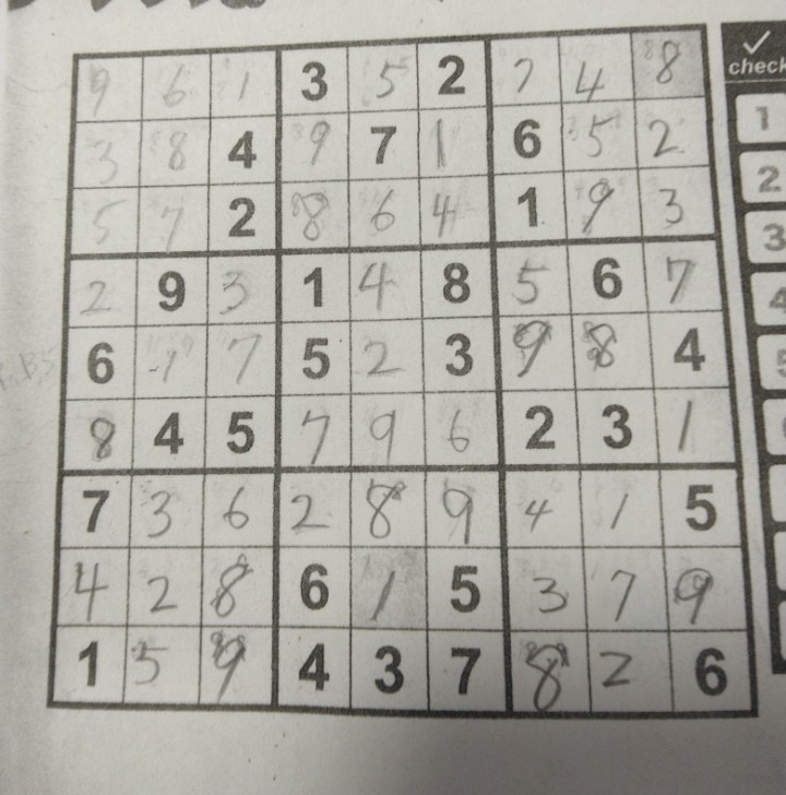 まとめてのみ 初めてナンプレをやったのですが、何回やっても間違えたり、分から