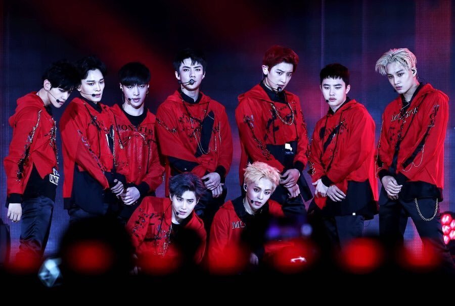 あの Exoの全員 9人 写っている出来るだけ高画質な画像教え Yahoo 知恵袋