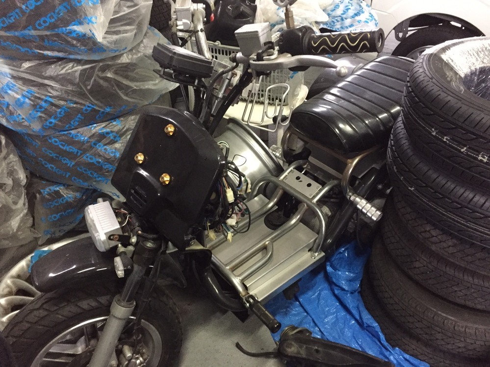 側車付軽二輪わ友人から譲ってもらいました 型式はzhz 車体番 Yahoo 知恵袋