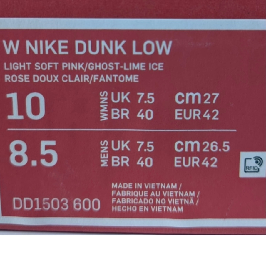 Stockxでウィメンズサイズ27cm メンズサイズ26 5cmのスニー Yahoo 知恵袋