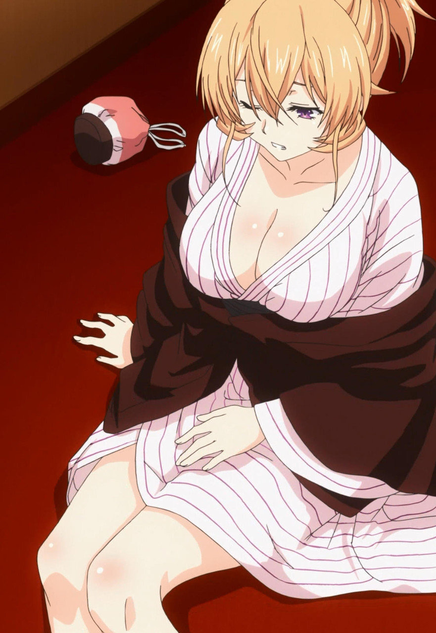 種田梨沙 ナイスバディ で一番好きなキャラは 天々座理世 ご注文はう Yahoo 知恵袋