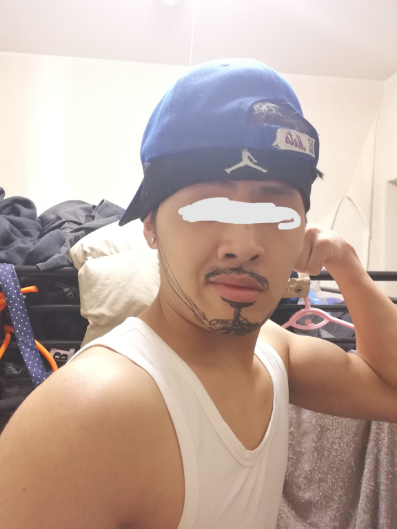 男性で坊主にするなら 筋トレと髭は必須ですか Yahoo 知恵袋