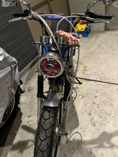 はじめまして、ただいまYAMAHATW200初期の前後ドラムブレーキの車