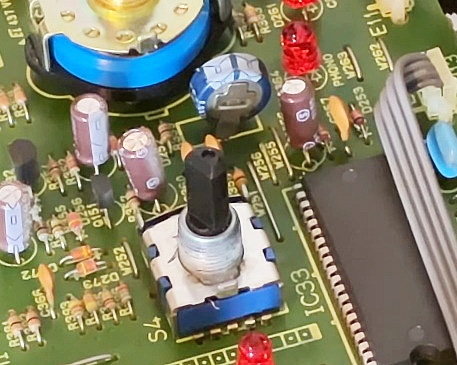 KENWOODKAF-5002の動作不具合についての質問です。現在電源を