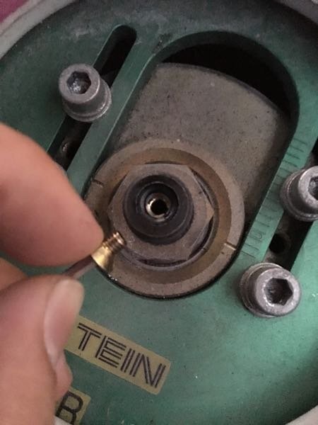 Teinの車高調の減衰力を調整したいと思っていますが 方法が分か Yahoo 知恵袋