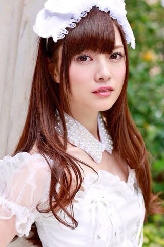 乃木坂46ロマンスのスタート のpvにて 1分23秒ころの Yahoo 知恵袋