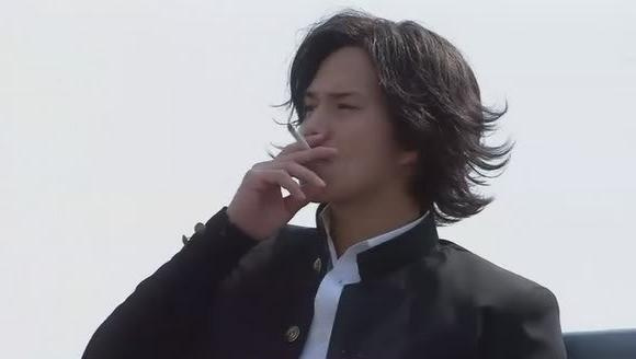 月9などのテレビドラマからタバコを吸うシーンが消えたのはいつからですか Yahoo 知恵袋