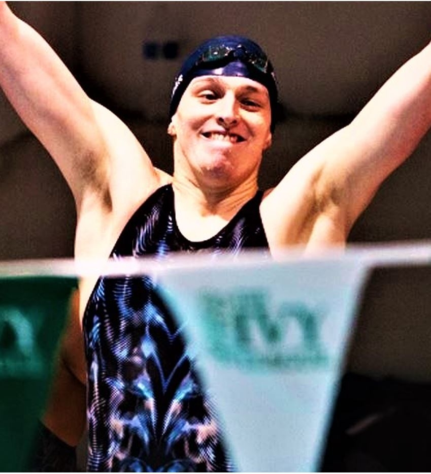 アメリカ大学水泳選手権女性部門で優勝したリマ トーデス ２２歳 の優勝は Yahoo 知恵袋