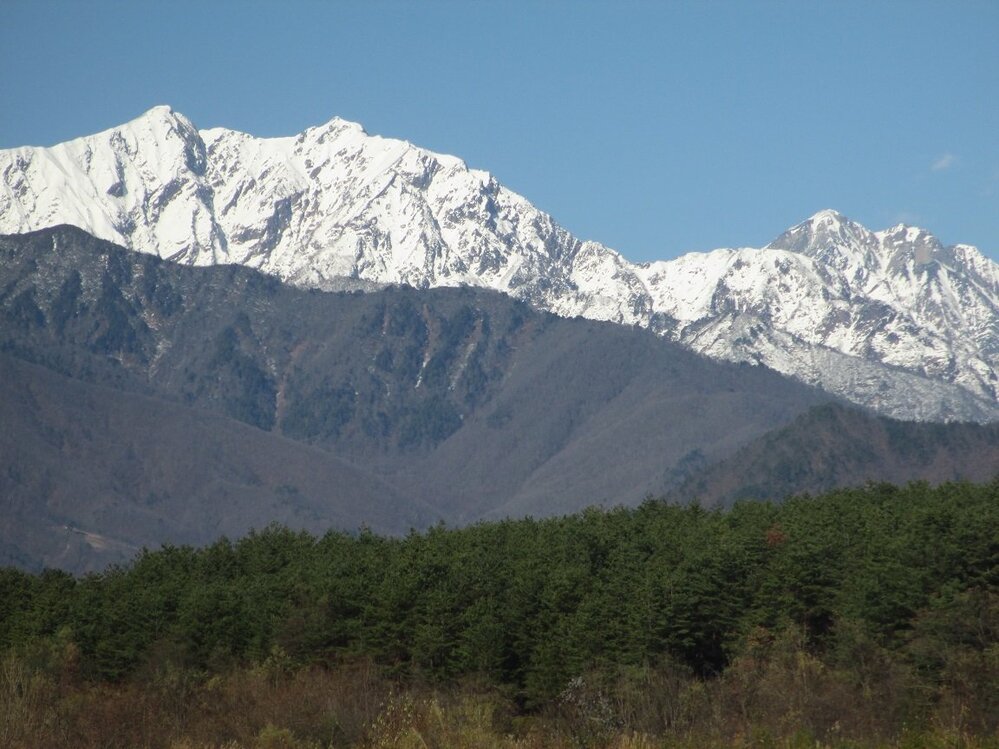 長野県にお住まいの方へ 富山県では富山県側から見える立山連峰を 表立山 Yahoo 知恵袋