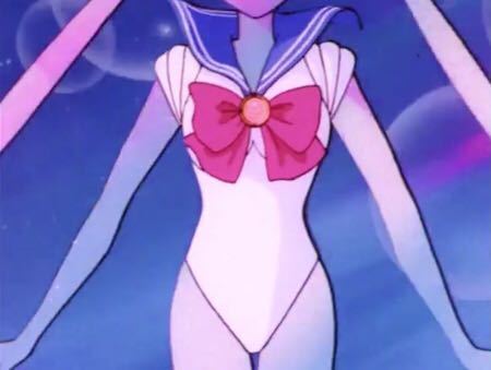 セーラームーンはどうしてパンツの上にスパッツとか履かないの Yahoo 知恵袋