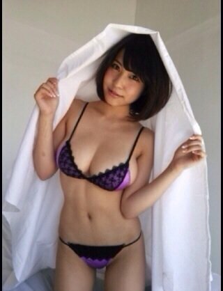 グラドルの岸明日香はバスト90cmのgカップって公表してるけど 前に志村ケン Yahoo 知恵袋