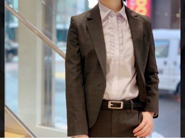 看護学生になるのですが 学生証と名札に使われる写真は 私服またはス Yahoo 知恵袋