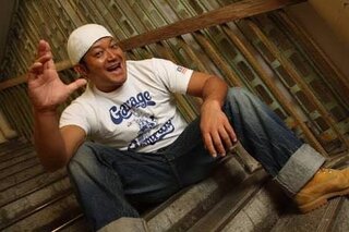 芸人の ぐっさんが着ている服はどこのメーカーでしょうか また ぐっさん Yahoo 知恵袋