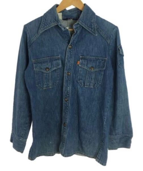 Levi's(リーバイス)のビンテージものに詳しい方、このデニムシャツの 
