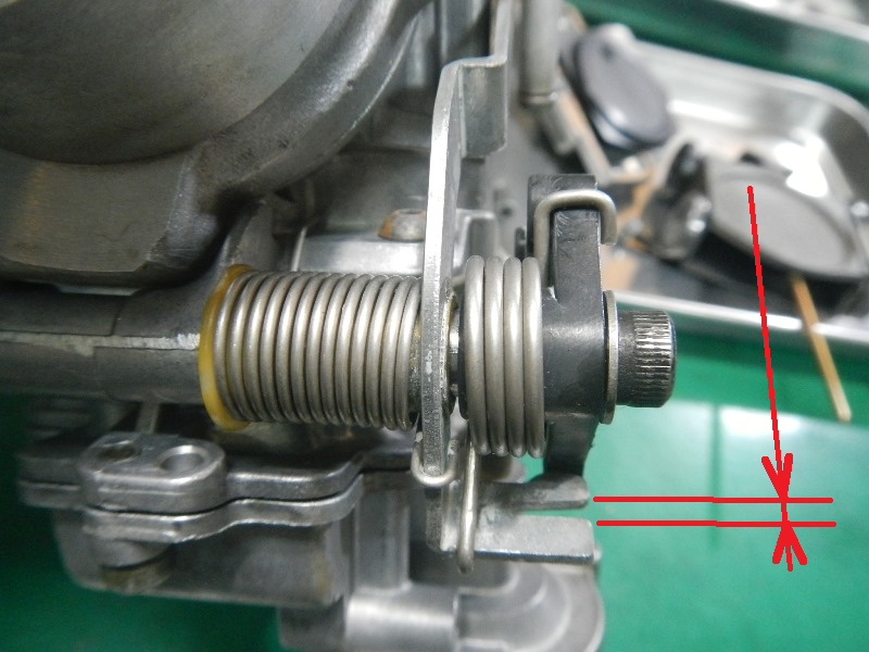 sr400にFCR39キャブレターを装着してて。急におかしくなりました。症状 