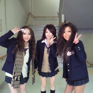 葛西南高校に入るには内申点何点くらい必要ですか あと五教科の得 Yahoo 知恵袋