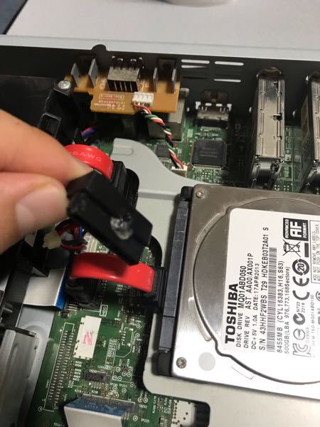 東芝ブルーレイレコーダーDBR-Z310 - 電源を入れると写真のよ