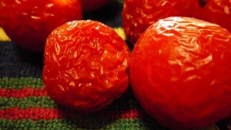 至急 金玉袋の皮がトマトの皮がシワシワになったみたいな感じになって Yahoo 知恵袋