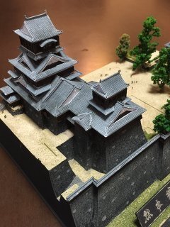 アクリル絵の具でプラモデルに着色できますか 小学校低学年の息子が ｊｏｙｊｏｙ Yahoo 知恵袋