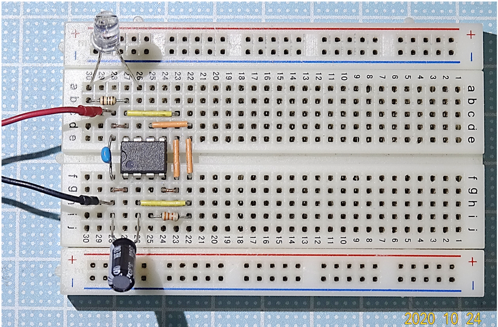この電子回路はどうやってブレッドボード上に組めば良いでしょうか 
