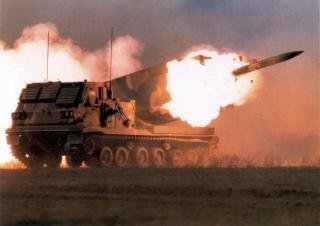 Yahoo!知恵袋ドイツ軍の兵器でネーベルヴェルハーというロケットランチャーがありますが、似たようなもの、同じ威力のものは現行の自衛隊の兵器であるのでしょうか?