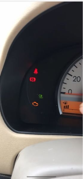 日産の古いモコで、エンジン警告灯がついてエンジンかからなかったら