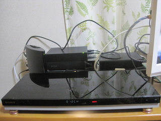 TOSHIBA 液晶テレビ SONY Blu-rayレコーダー テレビ台