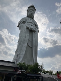 高崎白衣大観音 - 高崎市乗附町/寺院 | Yahoo!マップ